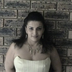 christine_e38